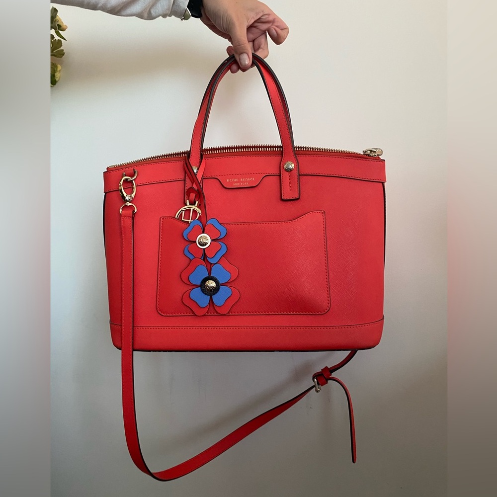 Henri Bendel purse